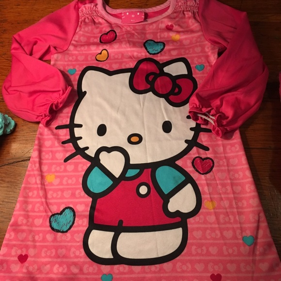 Set of 3  little girl pajamas - Picture 4 of 4